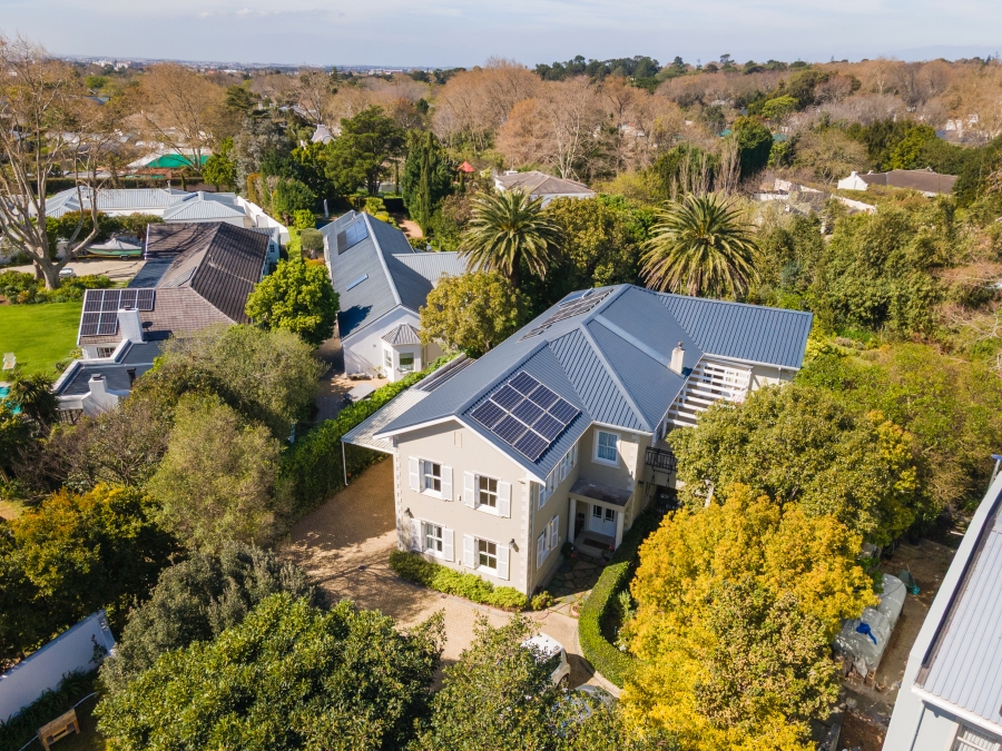 6 Bedroom Property for Sale in Constantia Western Cape